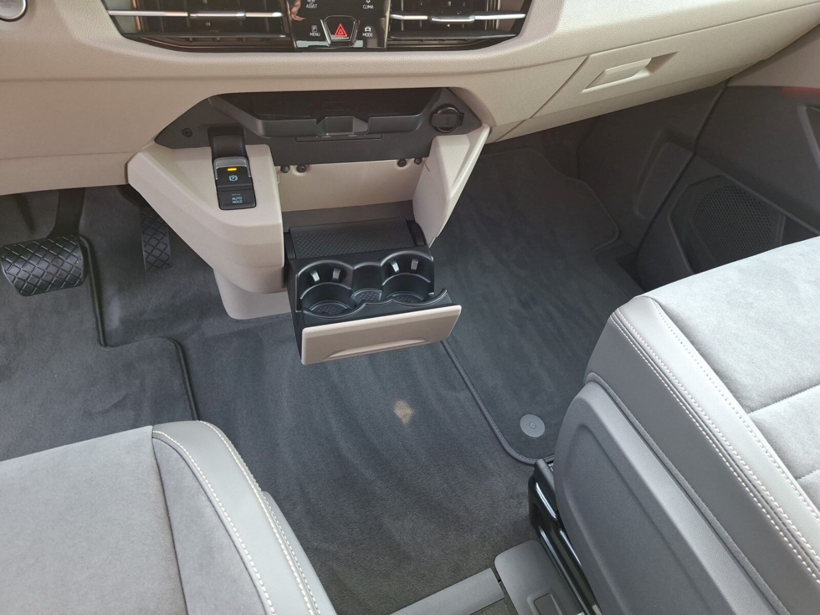 Volkswagen Multivan Langversion – Bild 10
