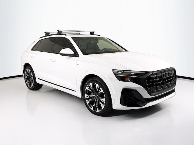 2026 Audi Q8