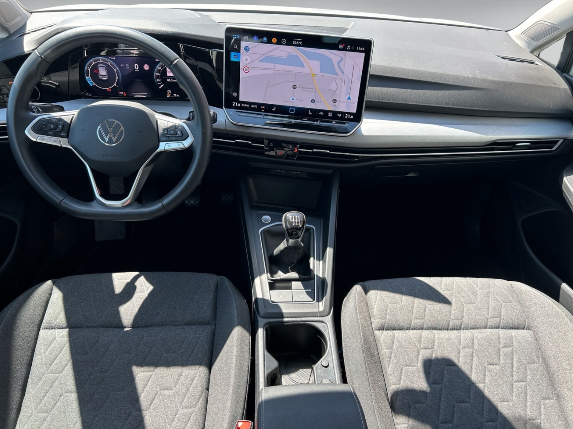 Volkswagen Golf Life