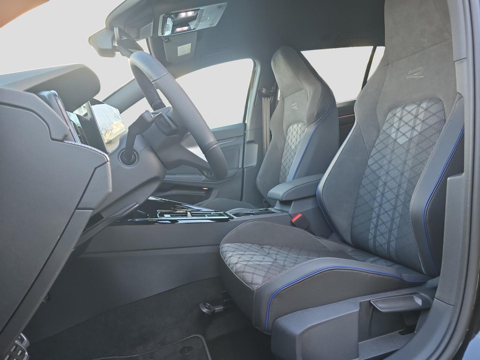 Volkswagen Golf Variant – Bild 9