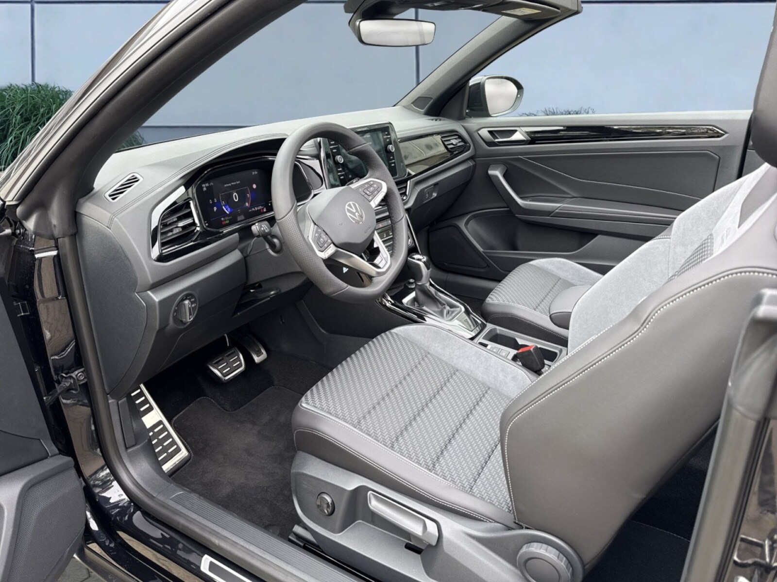 Volkswagen T-Roc Cabriolet – Bild 9