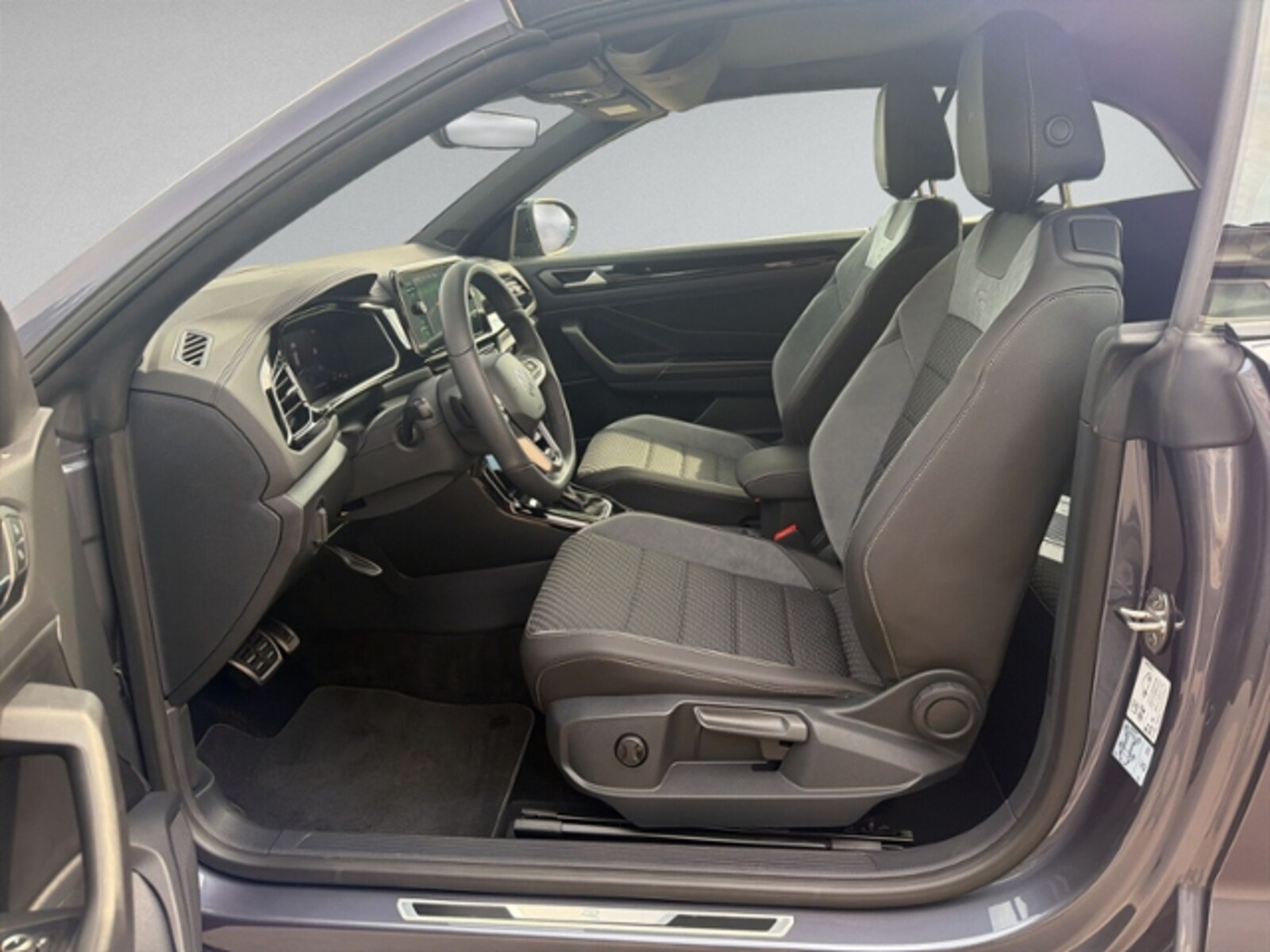 Volkswagen T-Roc Cabriolet – Bild 8