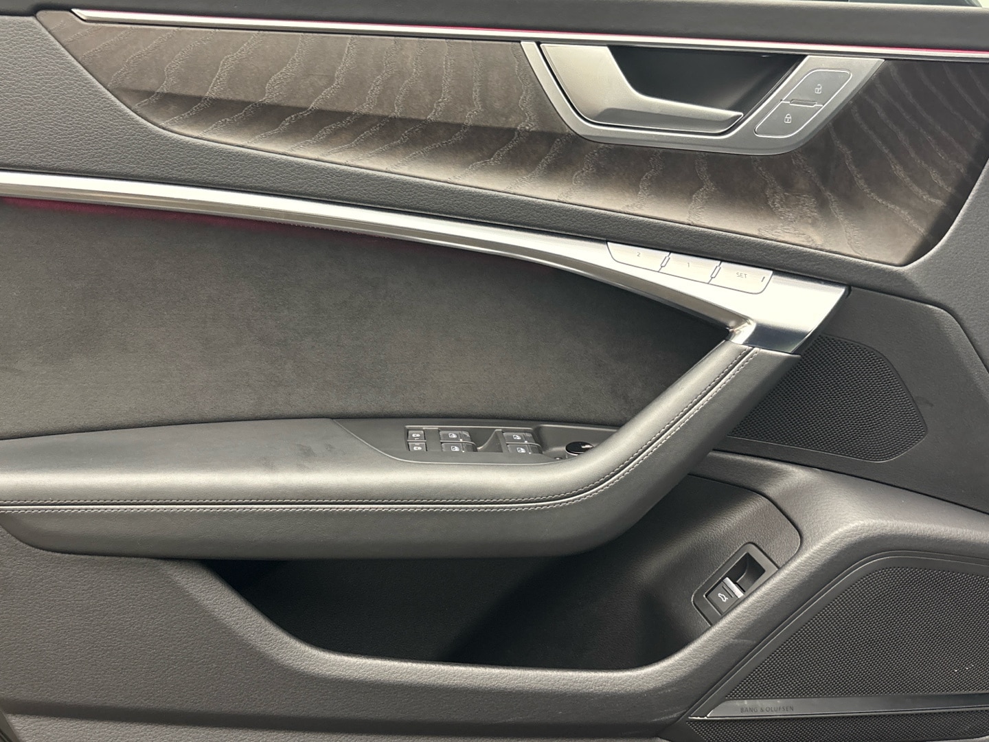 Bild über Audi RS 7 Sportback TFSI quattro tiptronic - für weitere Informationen kontaktieren Sie den Audi Partner