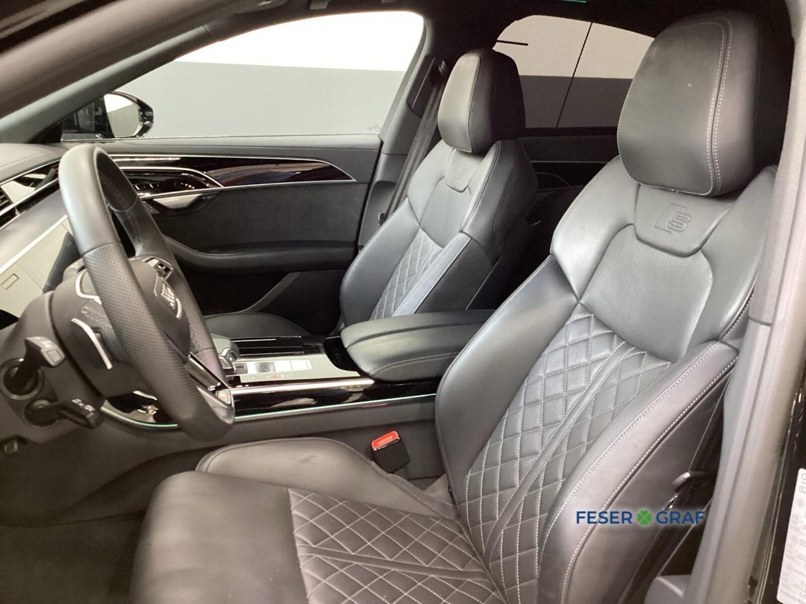 Audi A8 – Bild 6