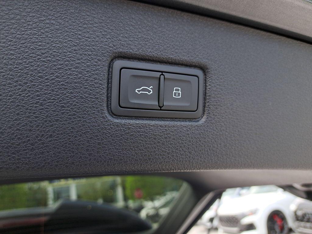 2026 Audi SQ7 Prestige - Photo 32
