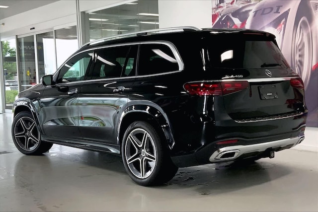2025 Mercedes-Benz GLS 450