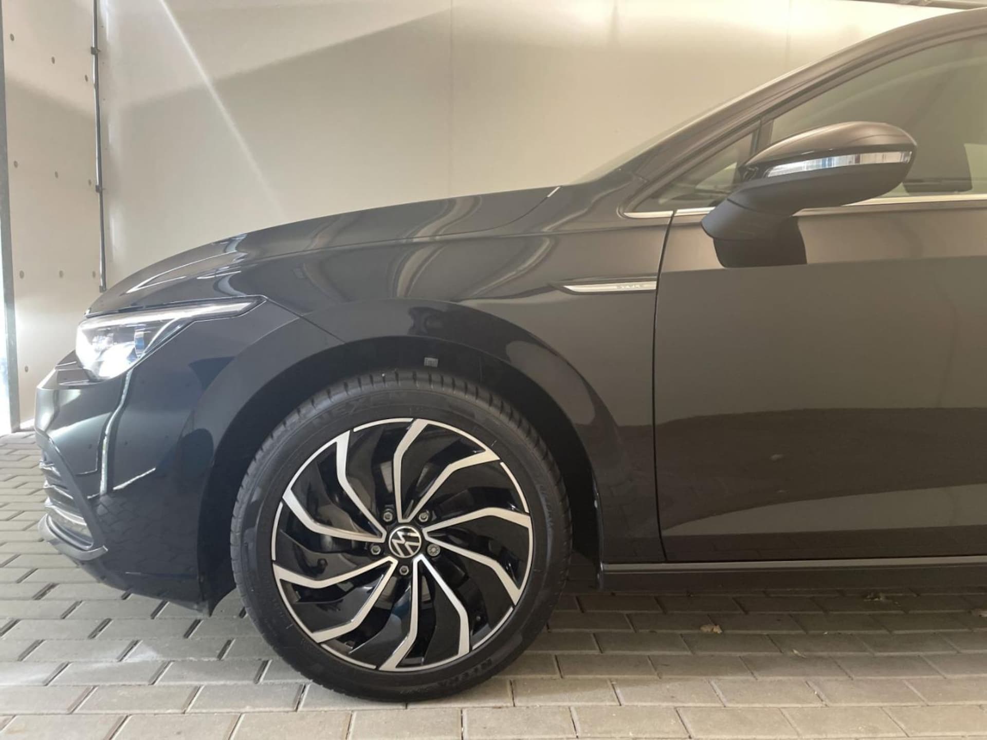 Volkswagen Golf Style