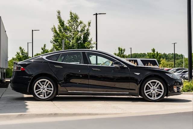 2015 Tesla Model S