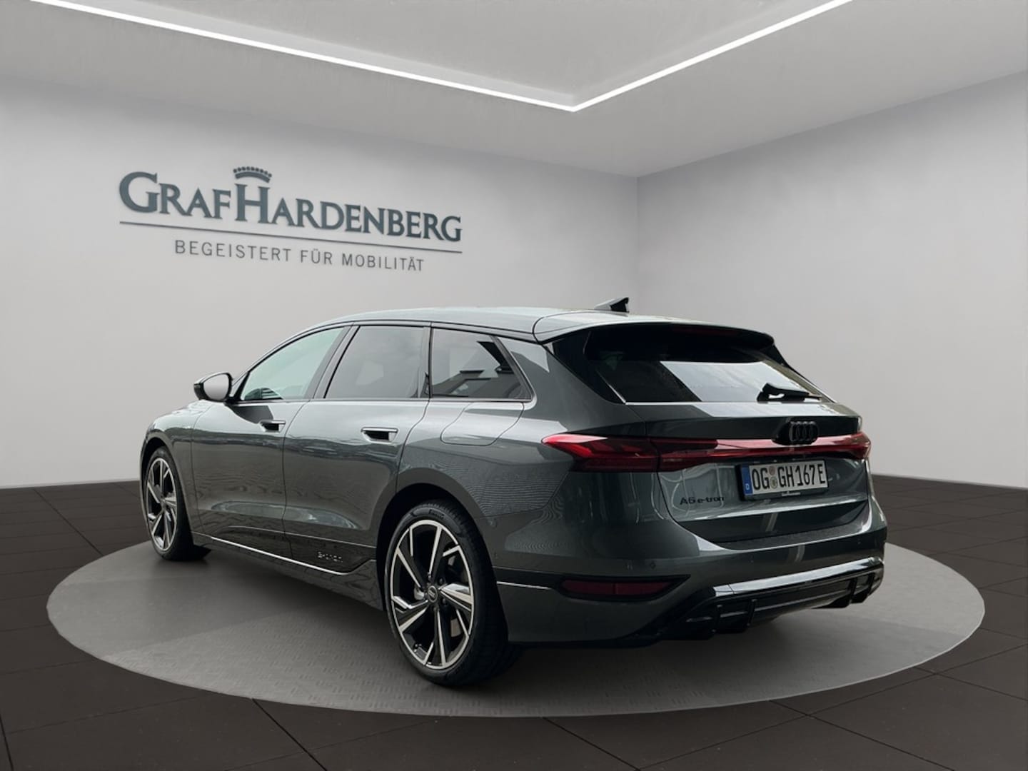 Bild über Audi A6 Avant e-tron S line business e-tron performance 270 kW - für weitere Informationen kontaktieren Sie den Audi Partner