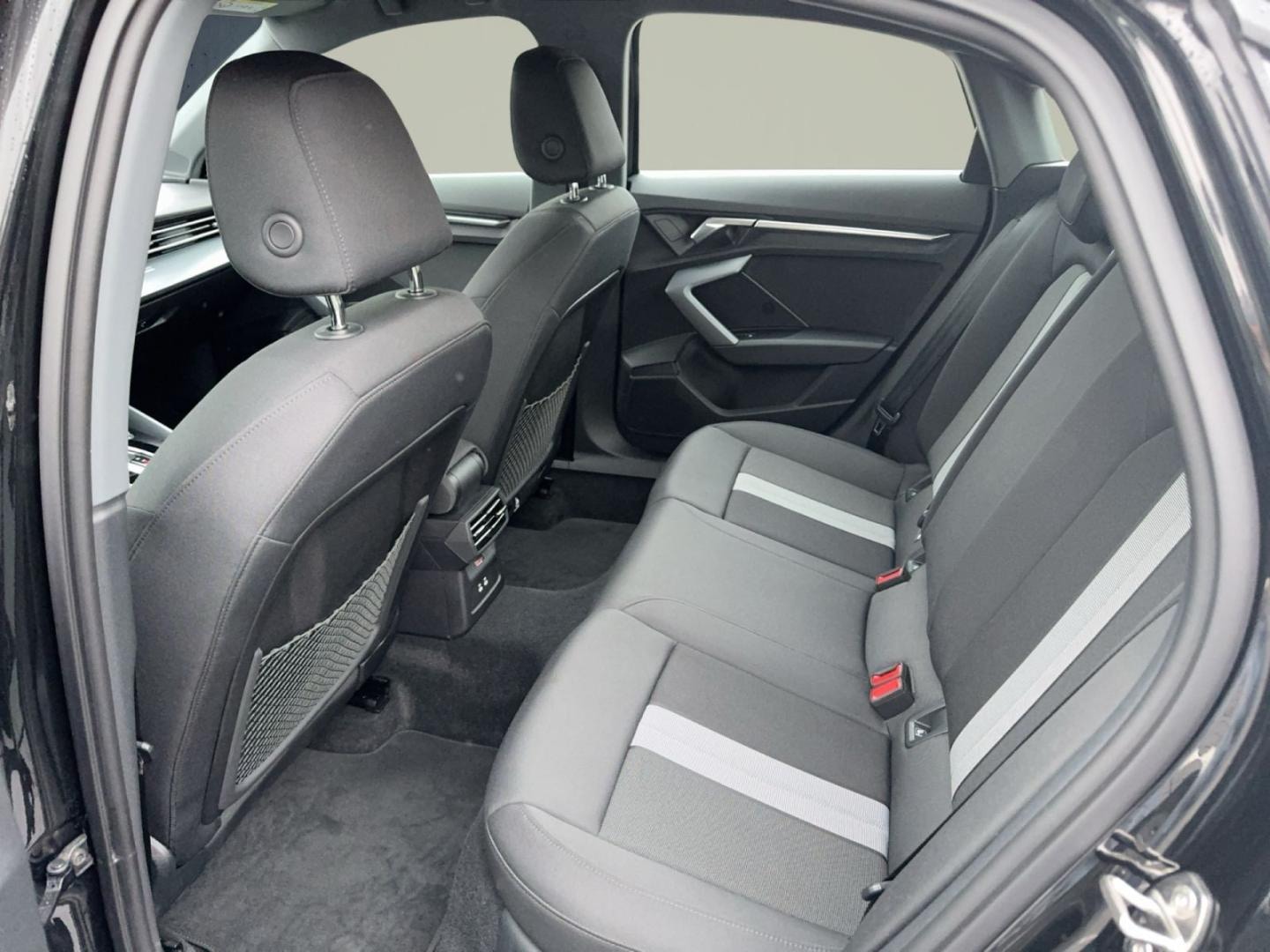 Bild über Audi A3 Limousine TFSI 110 kW S tronic - für weitere Informationen kontaktieren Sie den Audi Partner