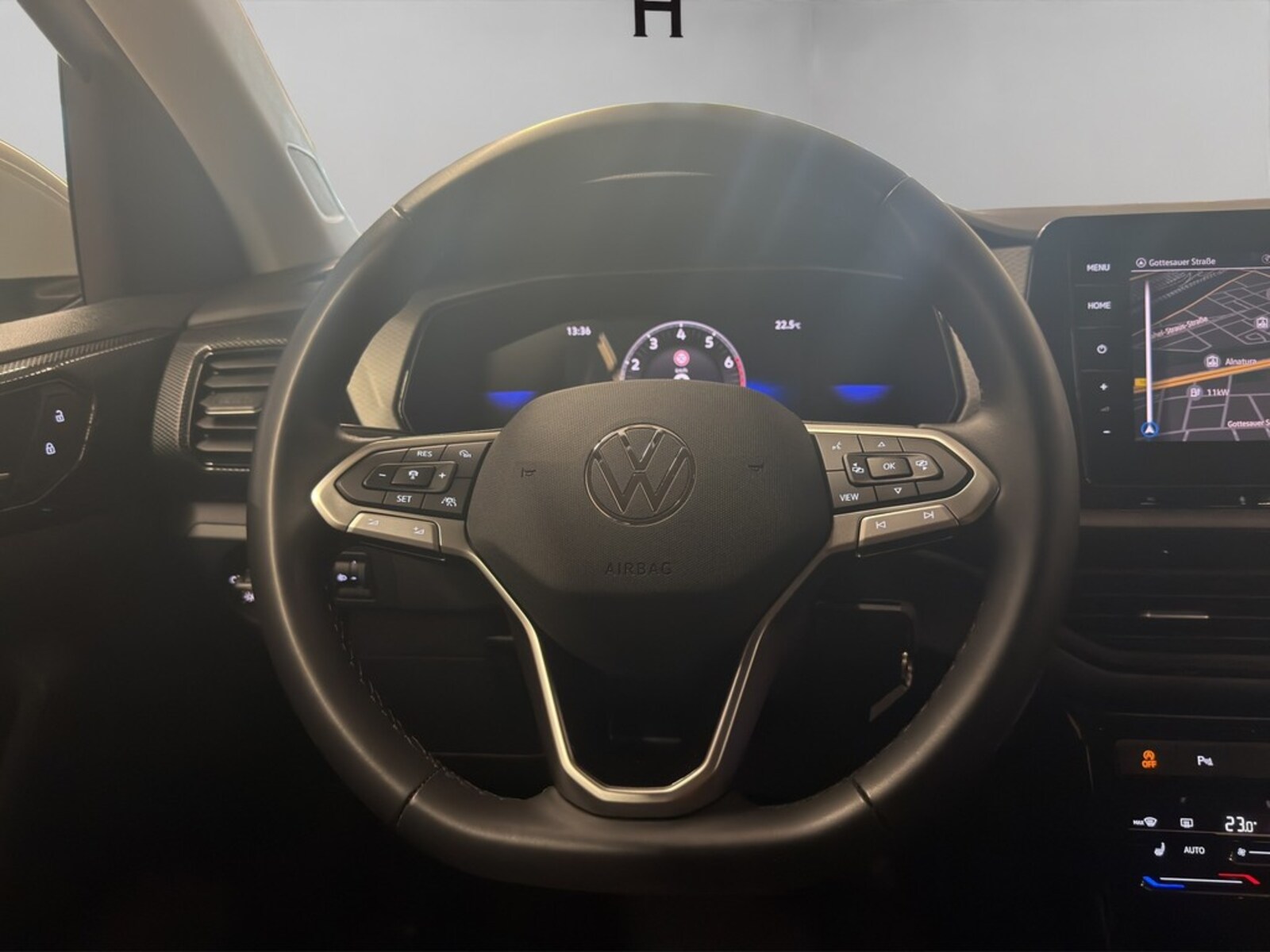 Volkswagen T-Cross – Bild 12