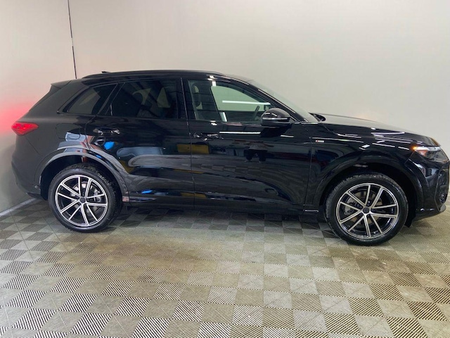 Photo of 2026 Audi Q5