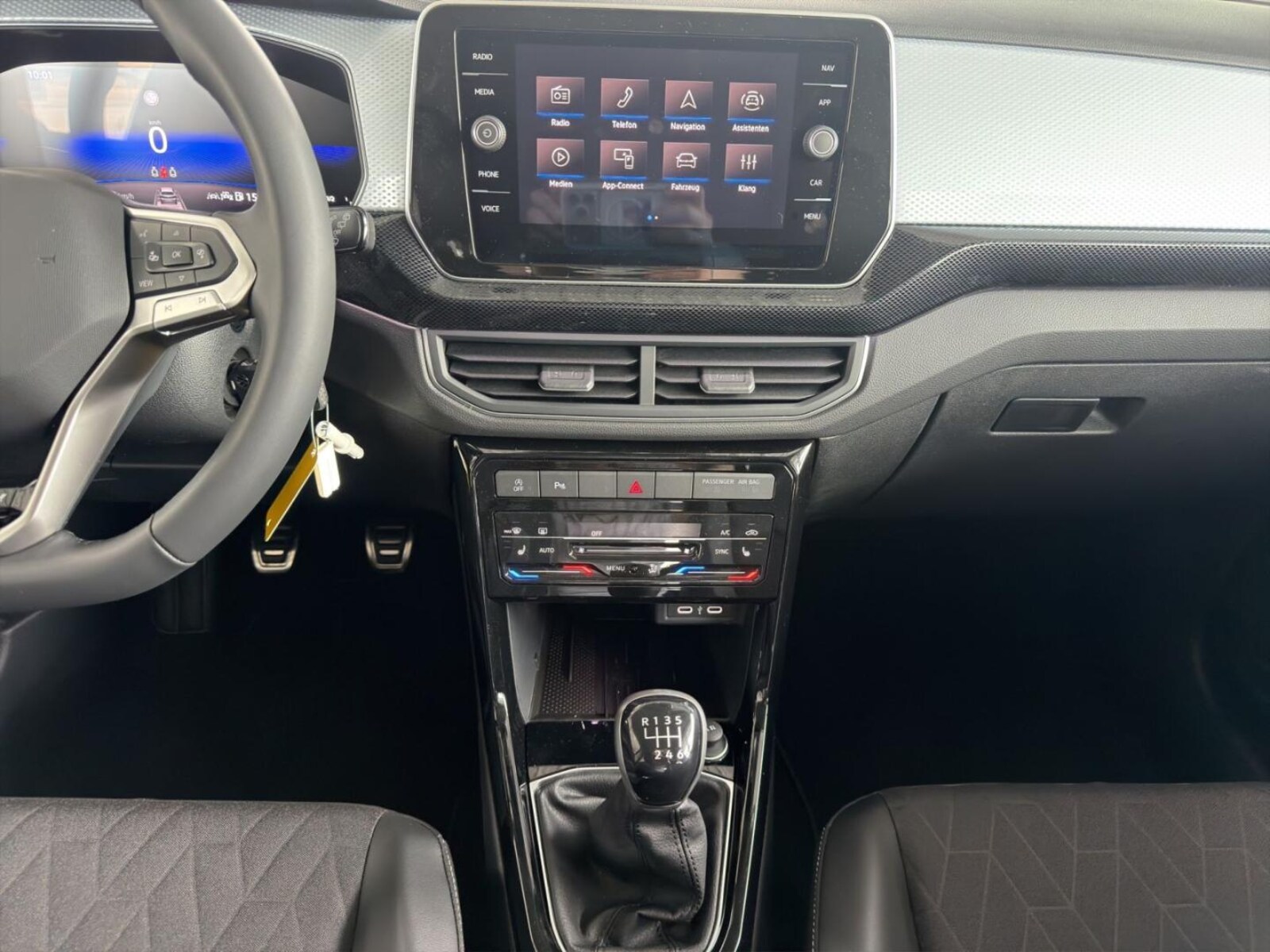 Volkswagen T-Cross – Bild 13