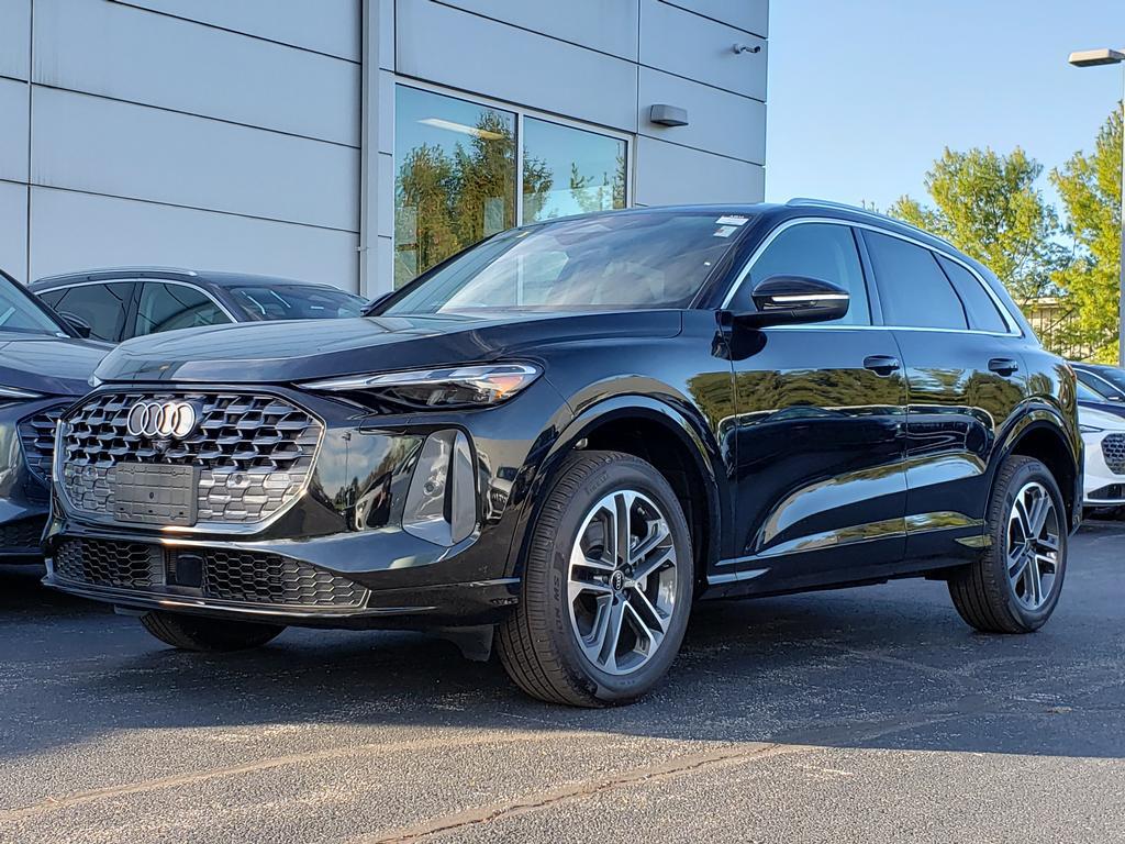 2025 Audi Q5 40 Premium's photo