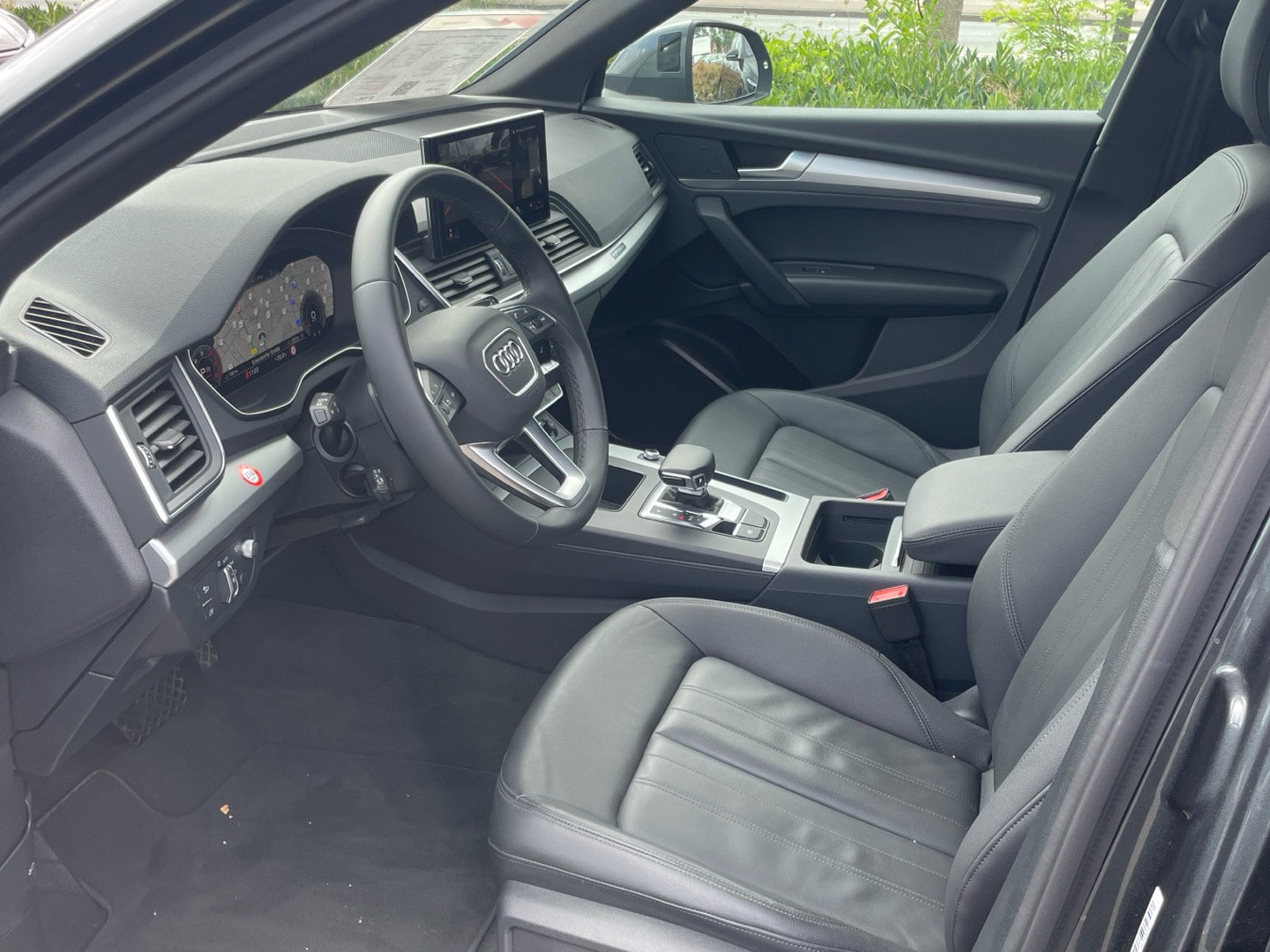 Bild über Audi Q5 Sportback 50 TDI quattro tiptronic - für weitere Informationen kontaktieren Sie den Audi Partner