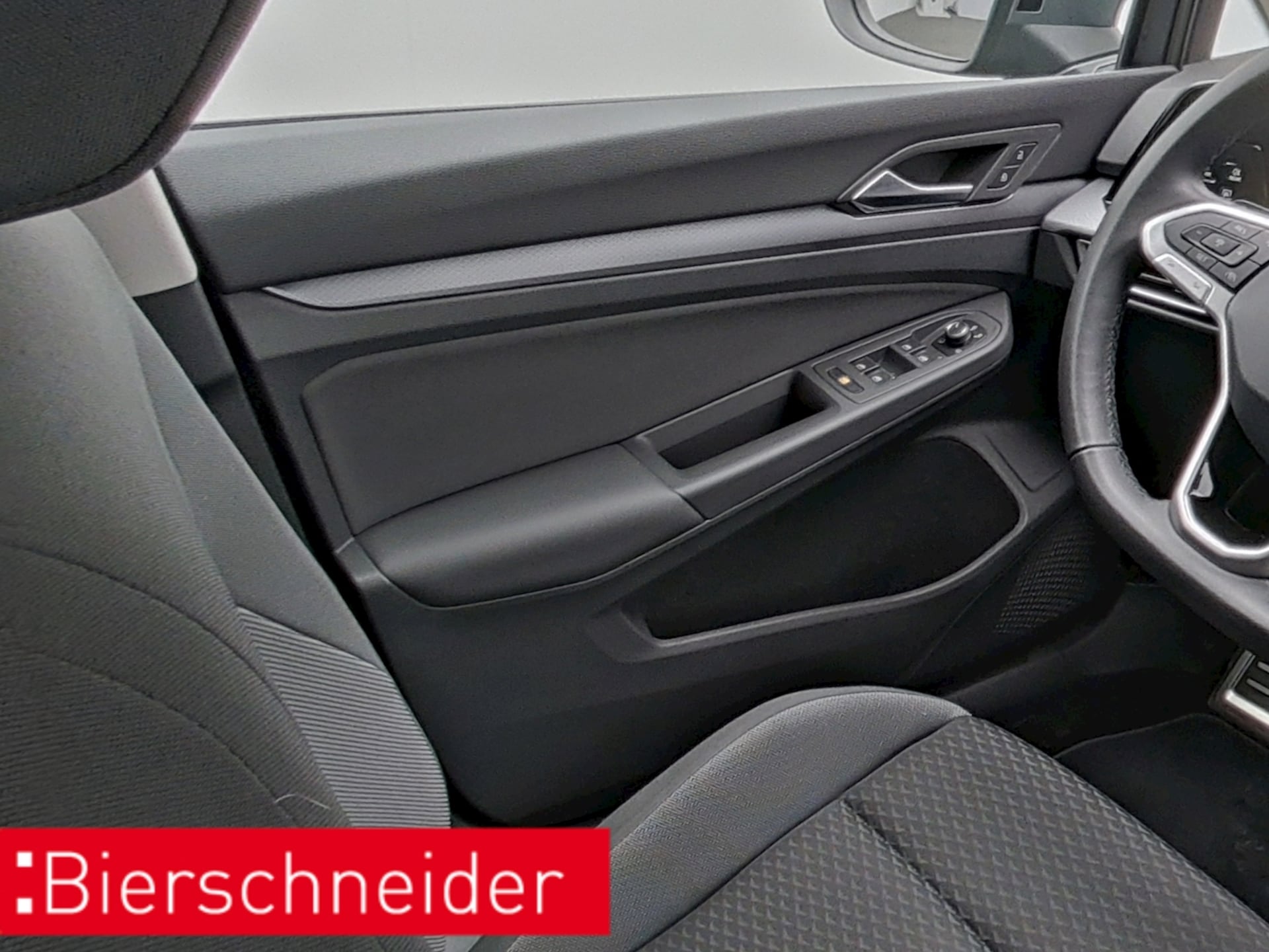 Volkswagen Golf Active