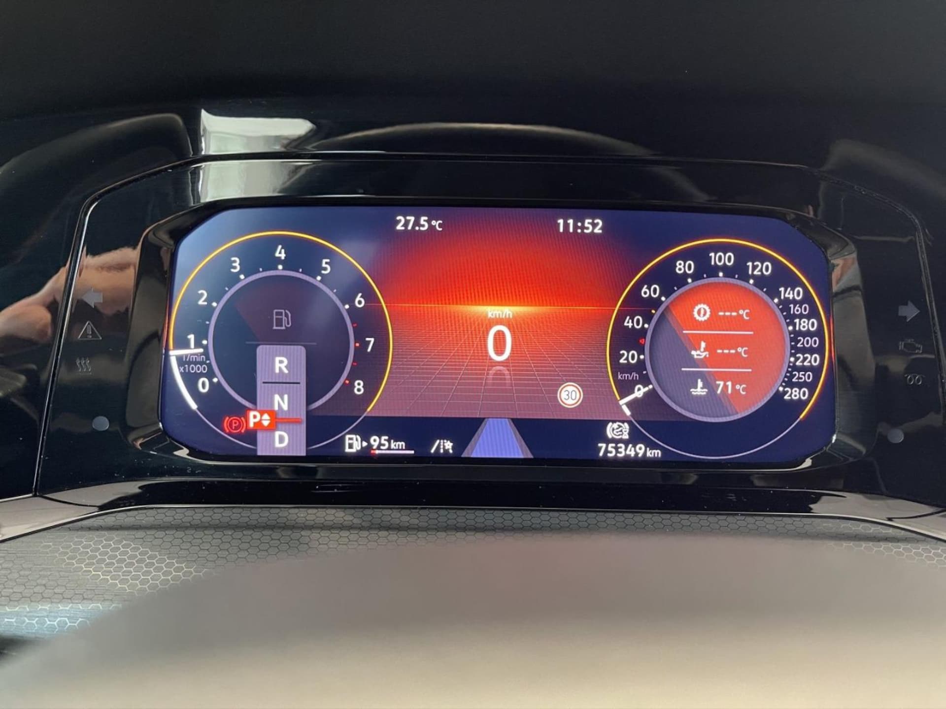 Volkswagen Golf GTI