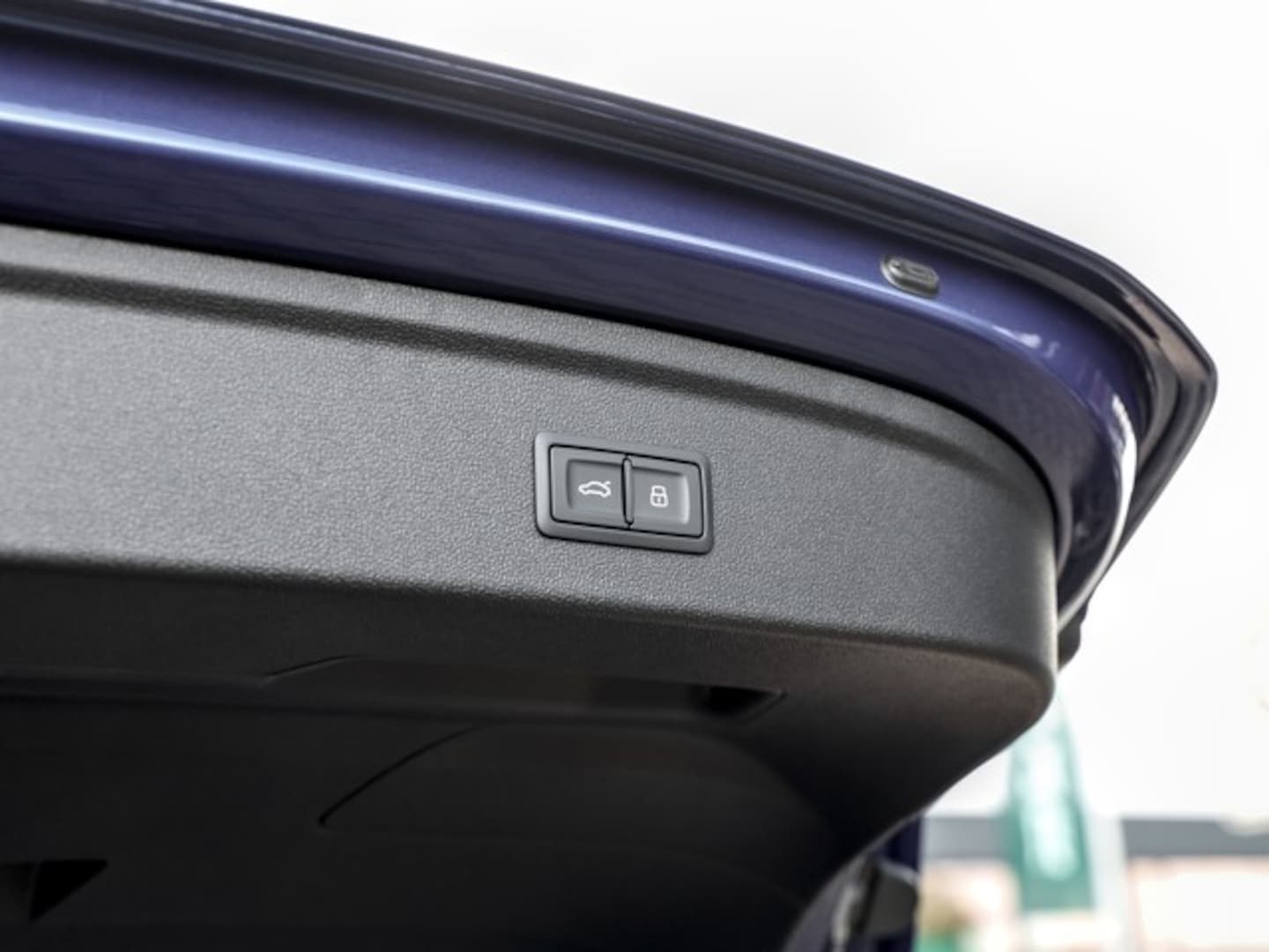 Bild über Audi RS 3 Sportback TFSI quattro 294 kW S tronic - für weitere Informationen kontaktieren Sie den Audi Partner