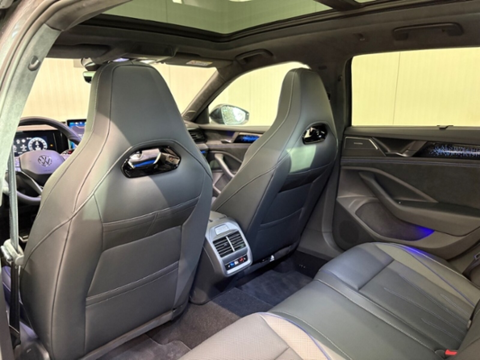 Volkswagen Passat – Bild 24