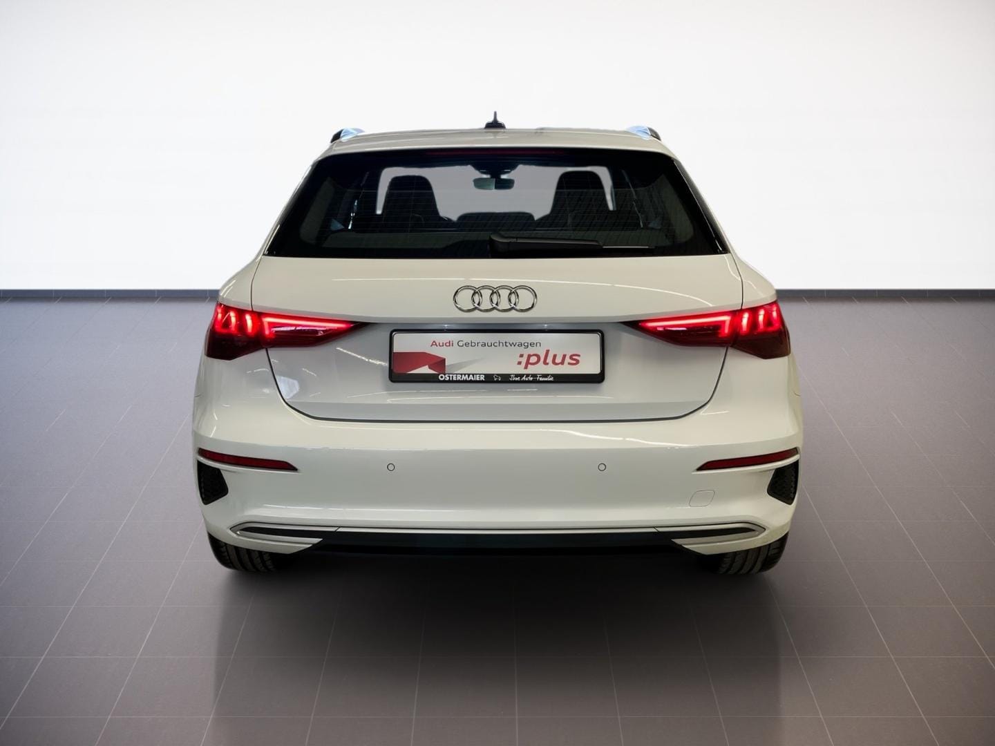 Bild über Audi A3 Sportback advanced 30 TDI Schaltgetriebe - für weitere Informationen kontaktieren Sie den Audi Partner