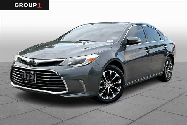 2017 Toyota Avalon XLE