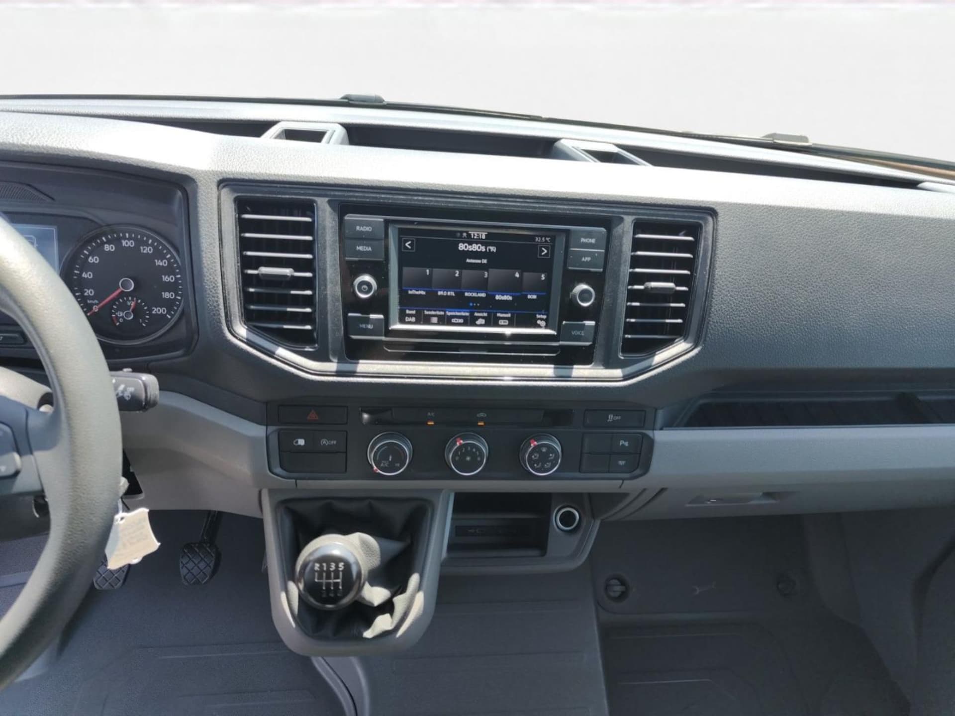 Volkswagen Crafter Kasten mittlerer Radstand