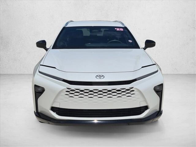 2025 Toyota Crown Signia