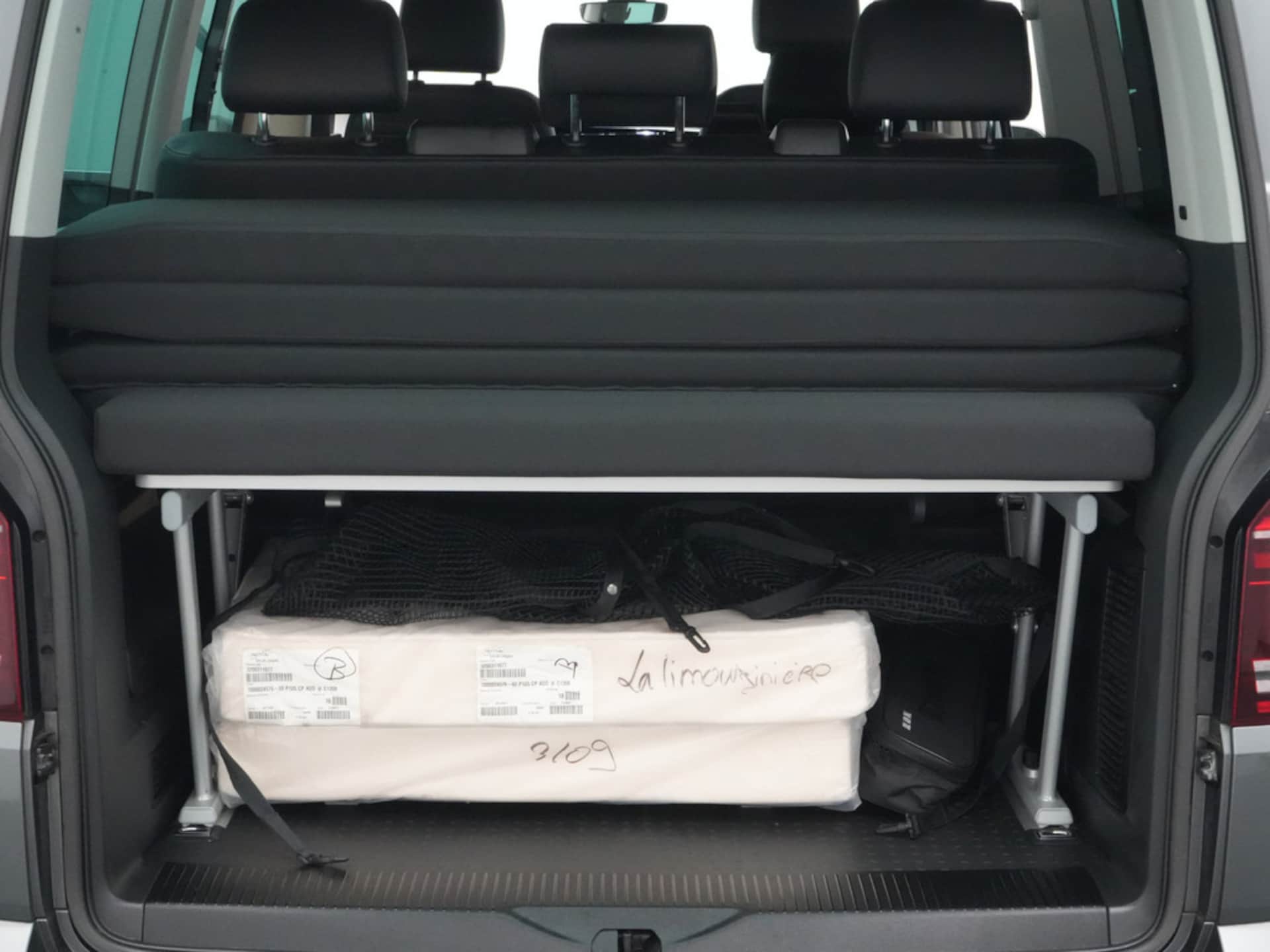 Volkswagen T6.1 California Beach