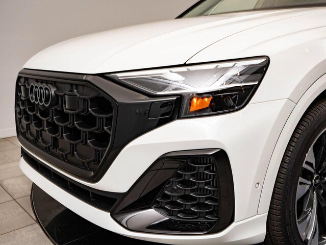 2026 Audi Q8