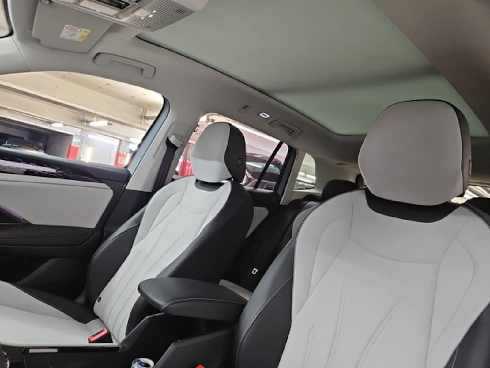Volkswagen Tiguan – Bild 17