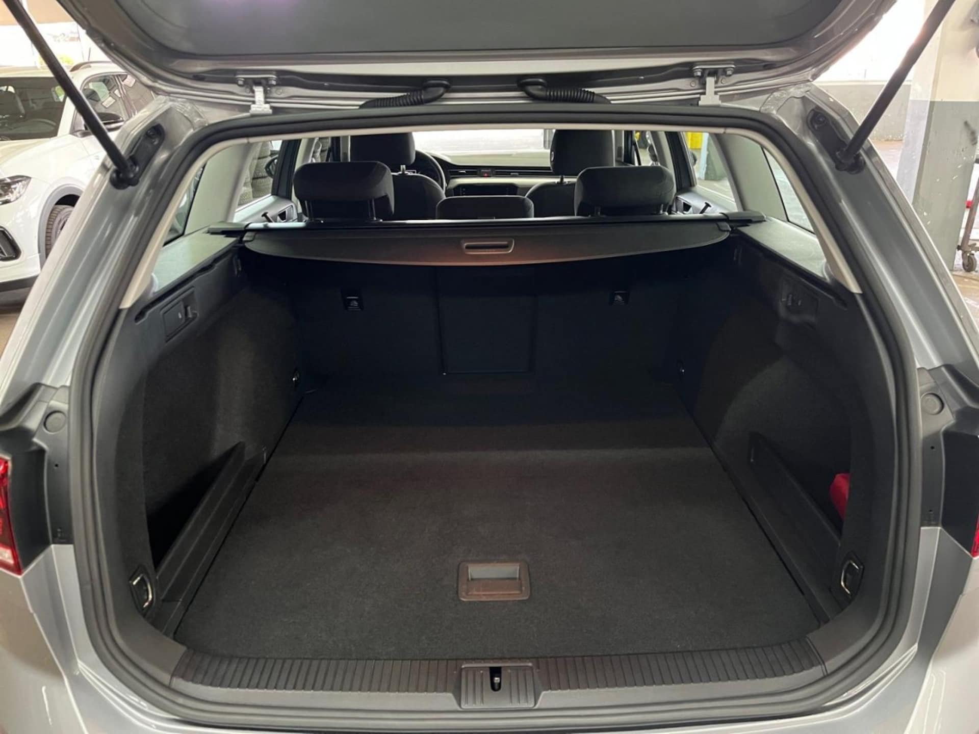 Volkswagen Passat Variant Conceptline