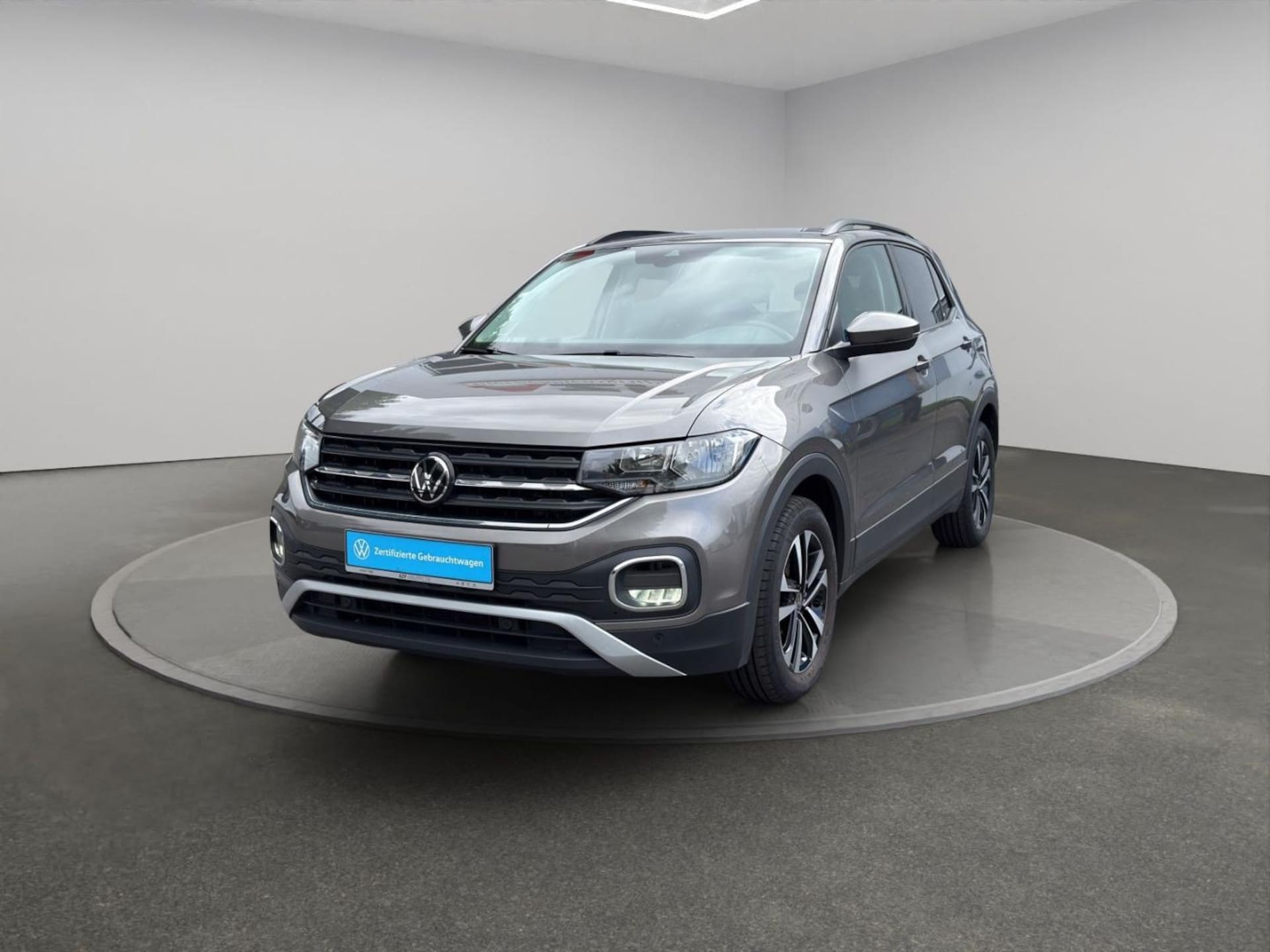 Volkswagen T-Cross United