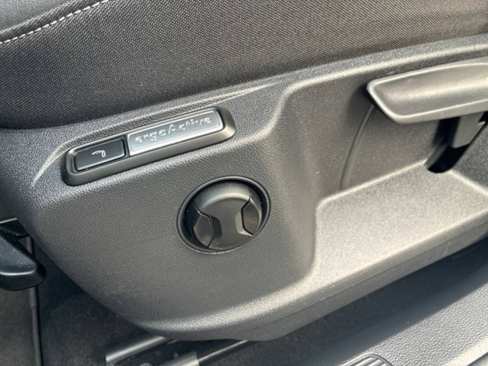 Volkswagen T-Roc – Bild 14