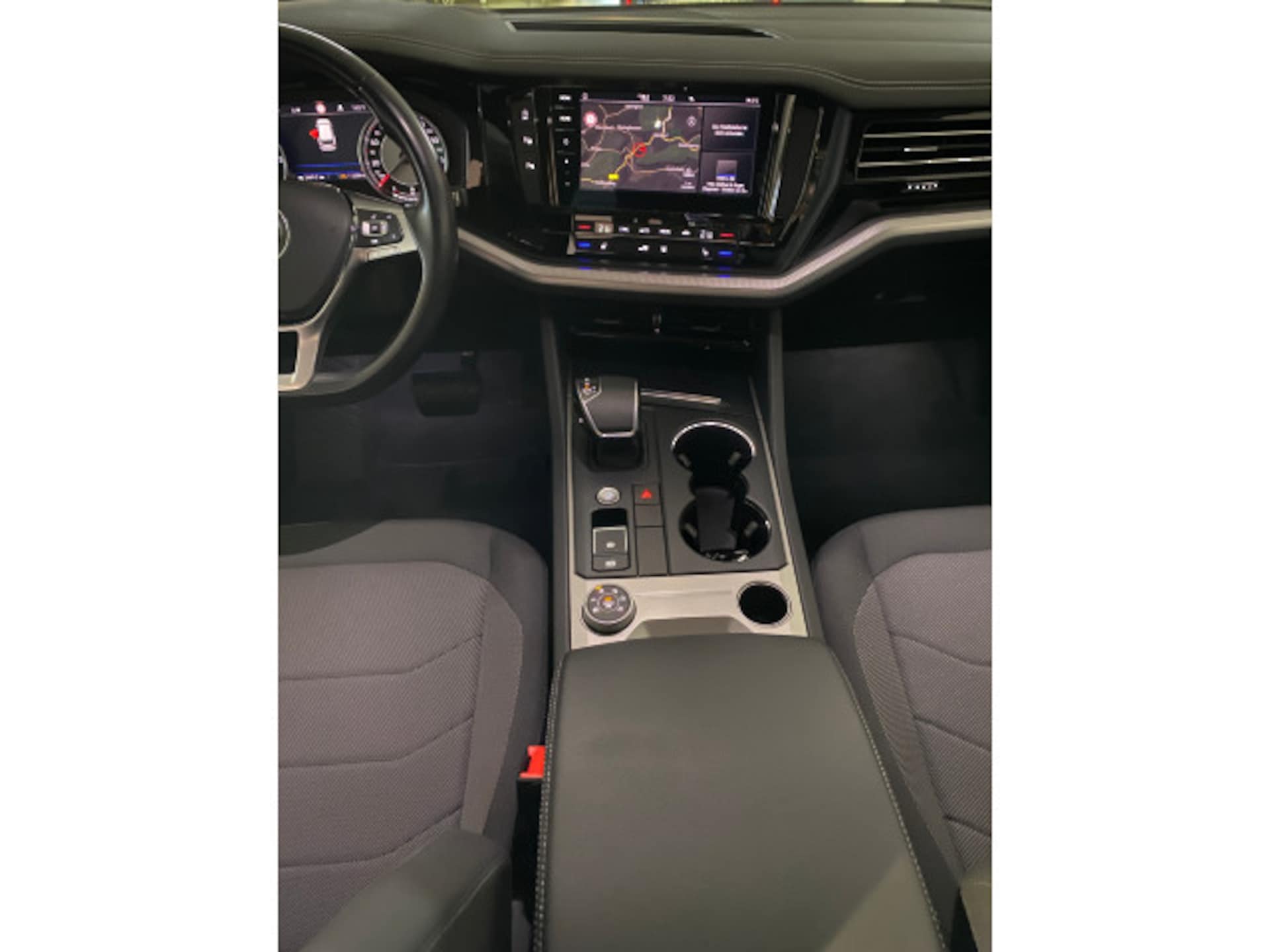 Volkswagen Touareg Basis-Modell
