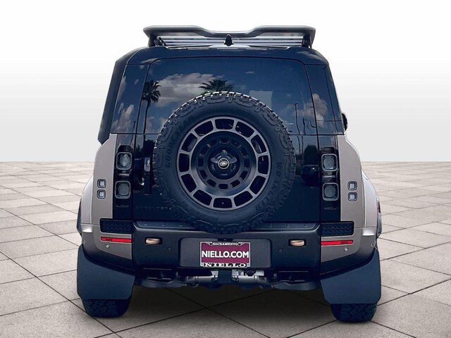2025 Land Rover Defender