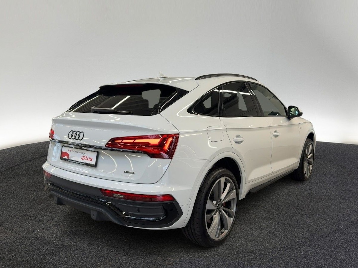 Bild über Audi Q5 Sportback 40 TDI quattro S tronic - für weitere Informationen kontaktieren Sie den Audi Partner