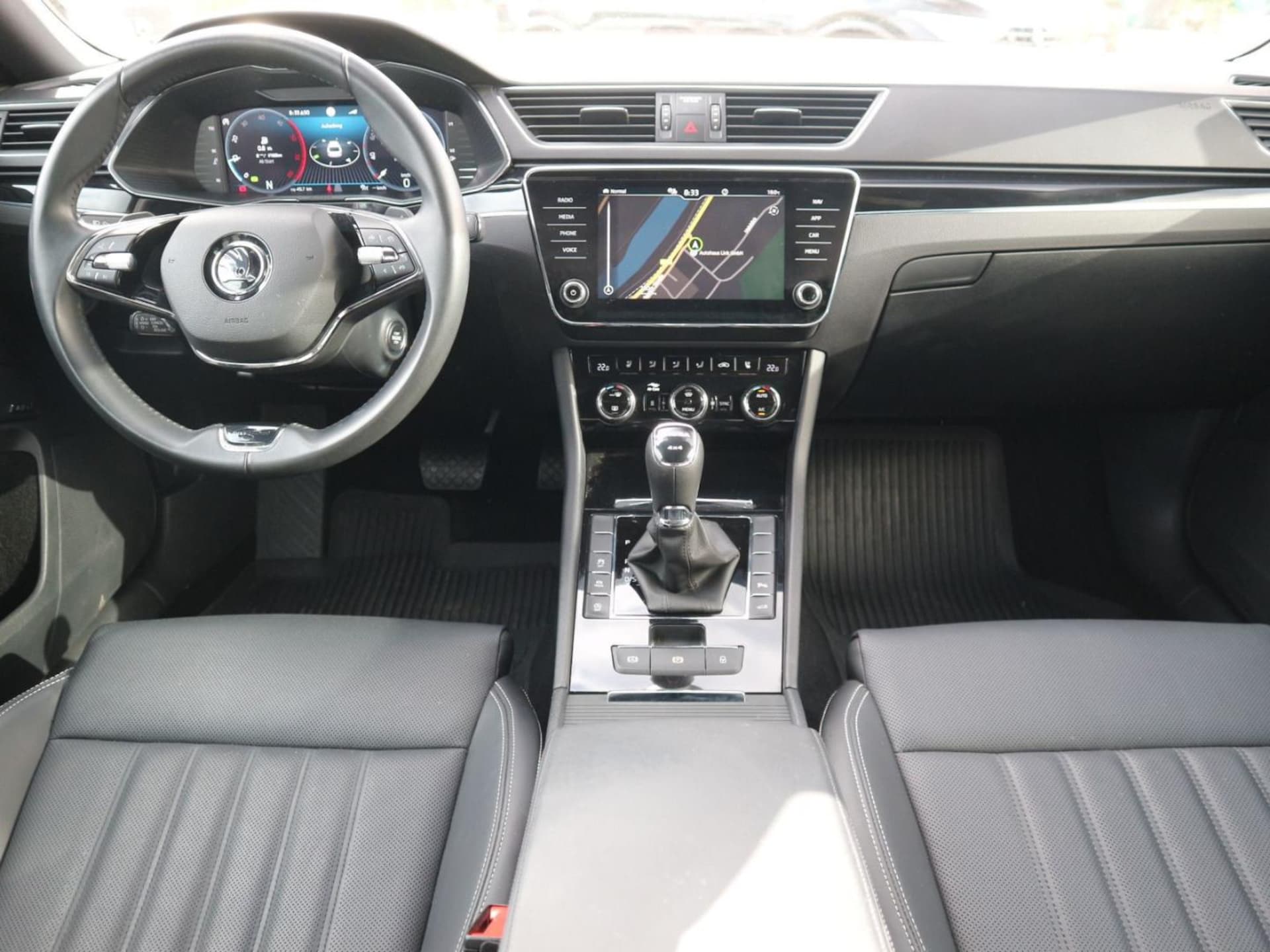 Skoda Superb Combi Laurin & Klement