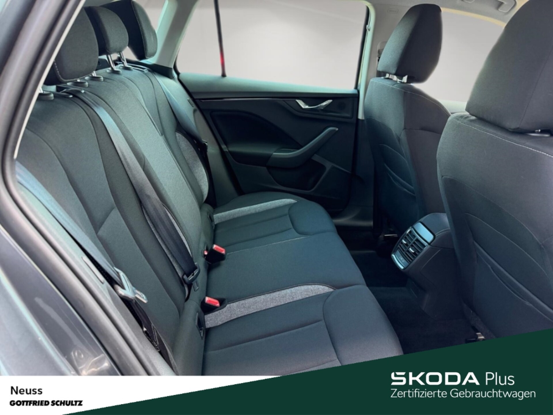 Skoda Kamiq Tour