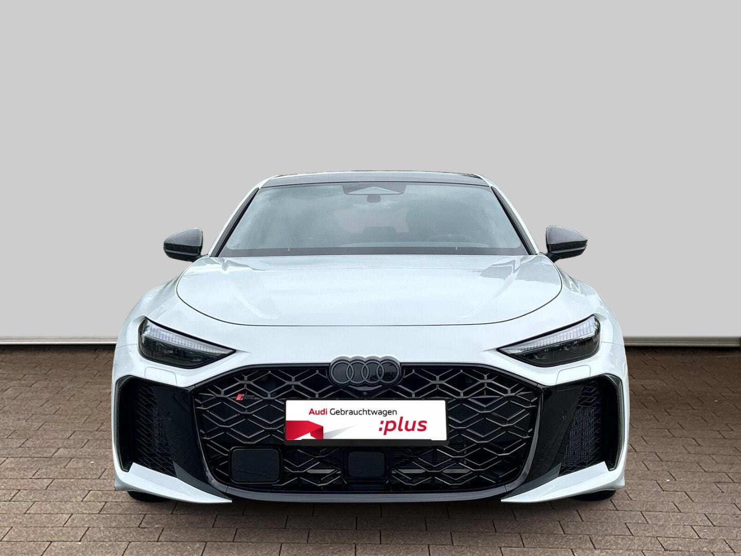 Bild über Audi RS 5 Limousine TFSI quattro 470 kW tiptronic - für weitere Informationen kontaktieren Sie den Audi Partner
