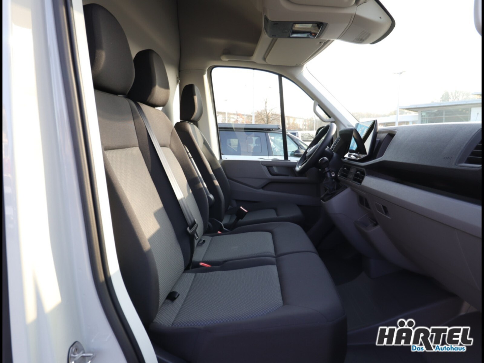 Volkswagen Crafter Kasten mittlerer Radstand – Bild 6