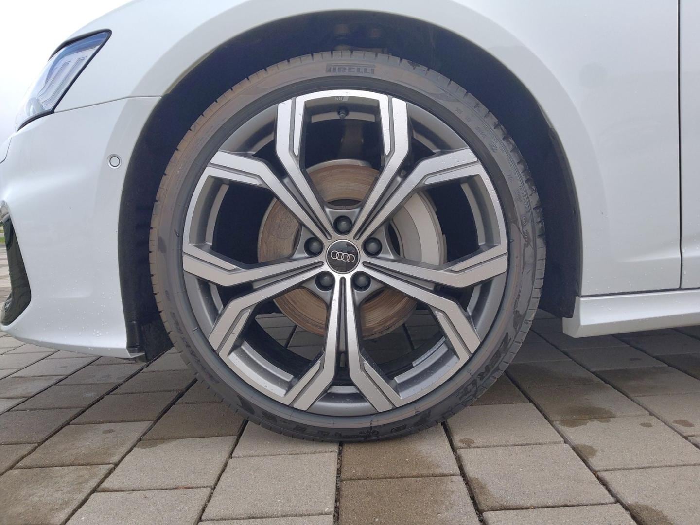 Bild über Audi A6 Avant S line 45 TFSI quattro S tronic - für weitere Informationen kontaktieren Sie den Audi Partner
