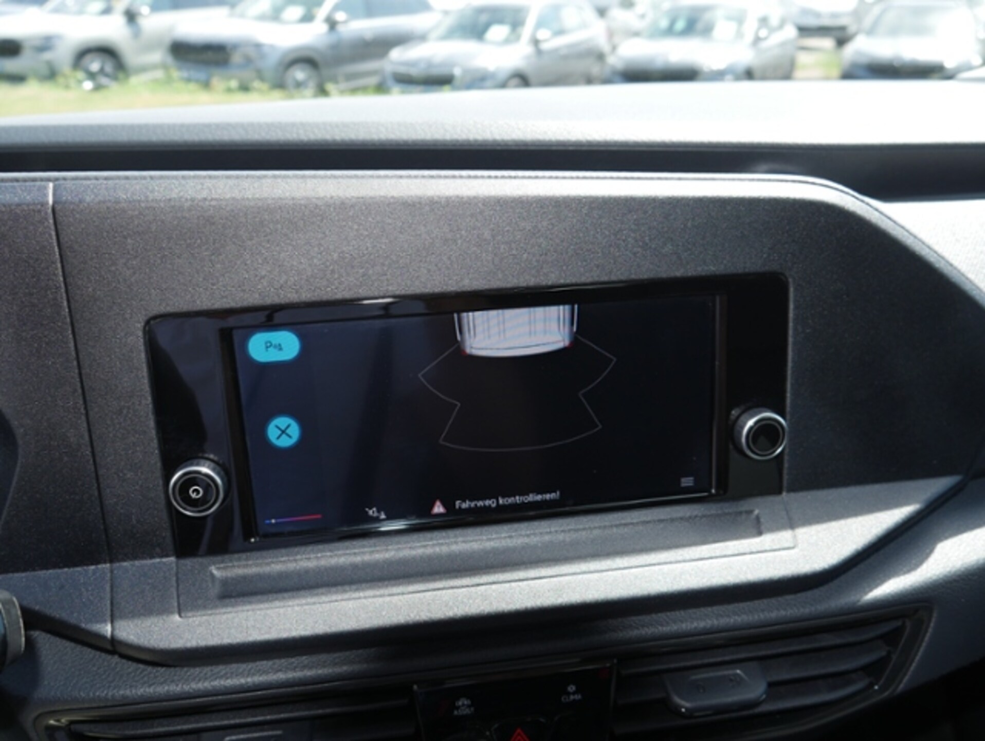 Volkswagen Caddy Kombi Basis-Modell