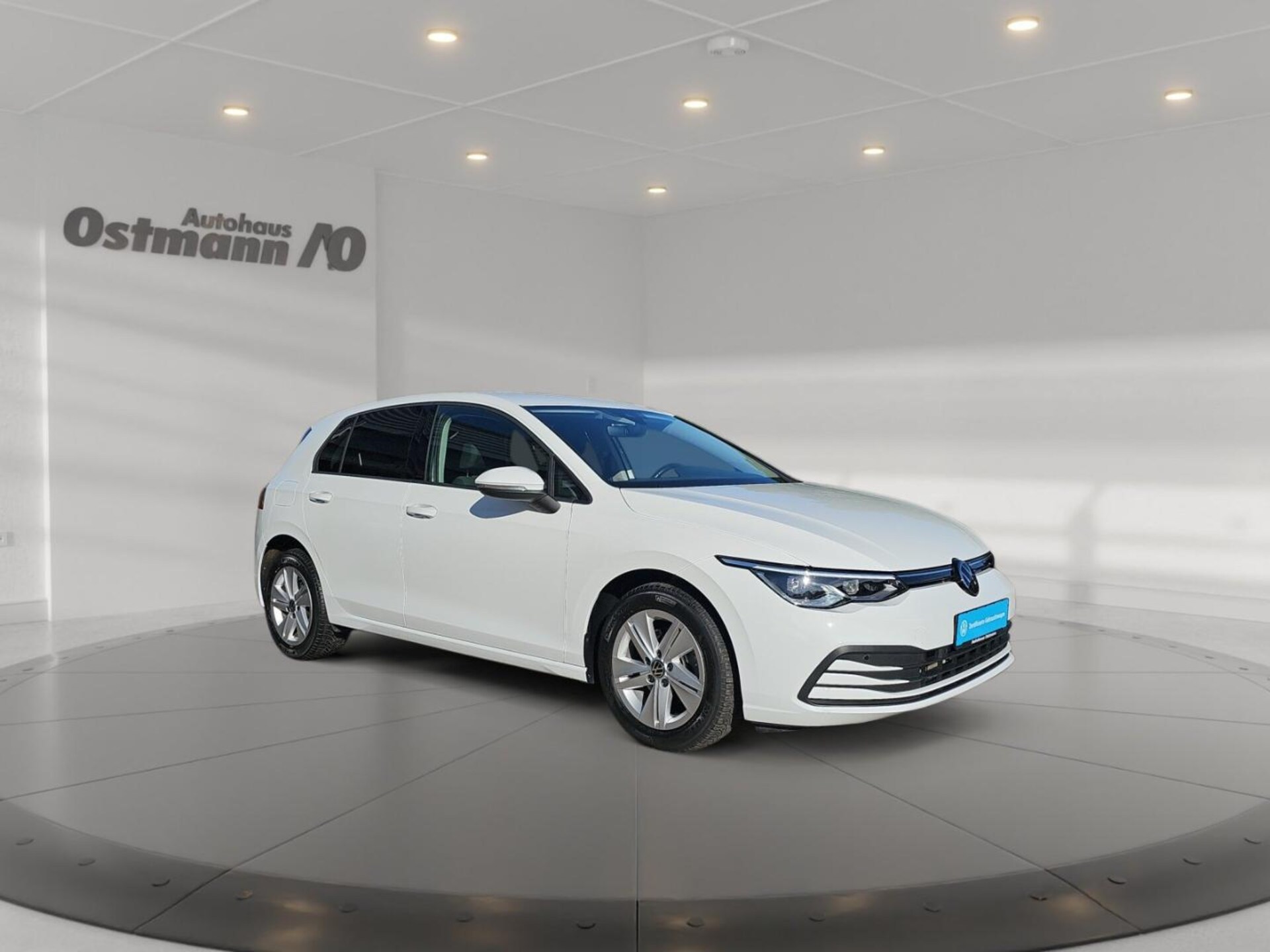Volkswagen Golf Life