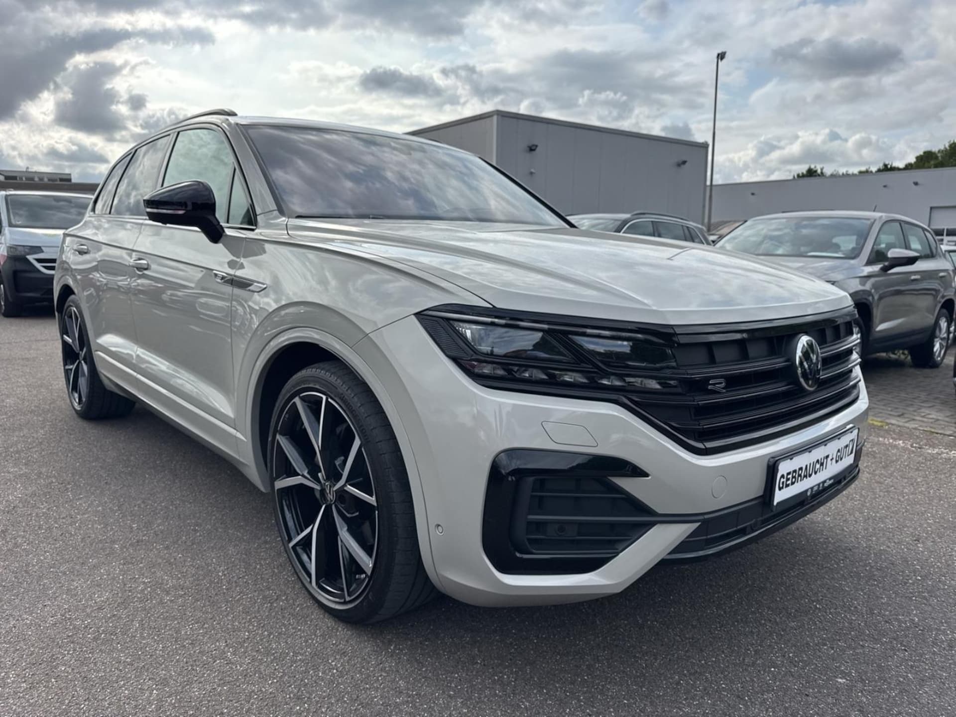 Volkswagen Touareg R-Line