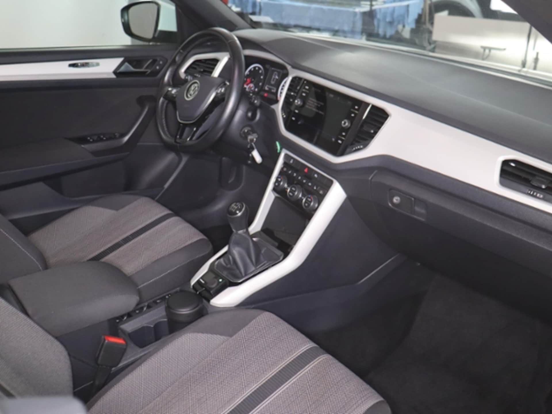 Volkswagen T-Roc Cabriolet Style