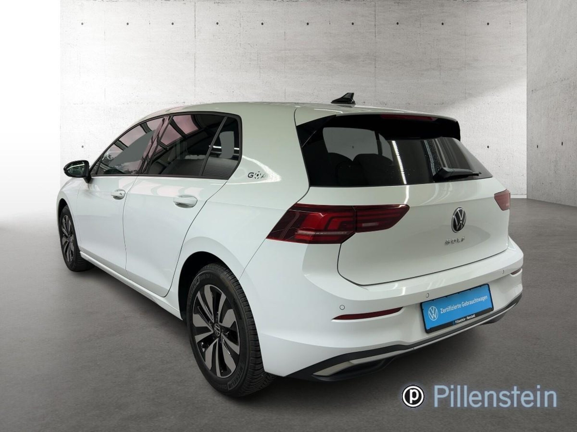 Volkswagen Golf Life