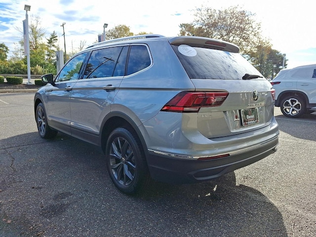 2022 Volkswagen Tiguan SE - Photo 4