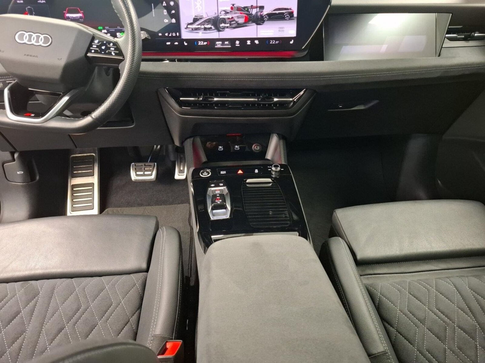 Audi Q6 e-tron – Bild 11