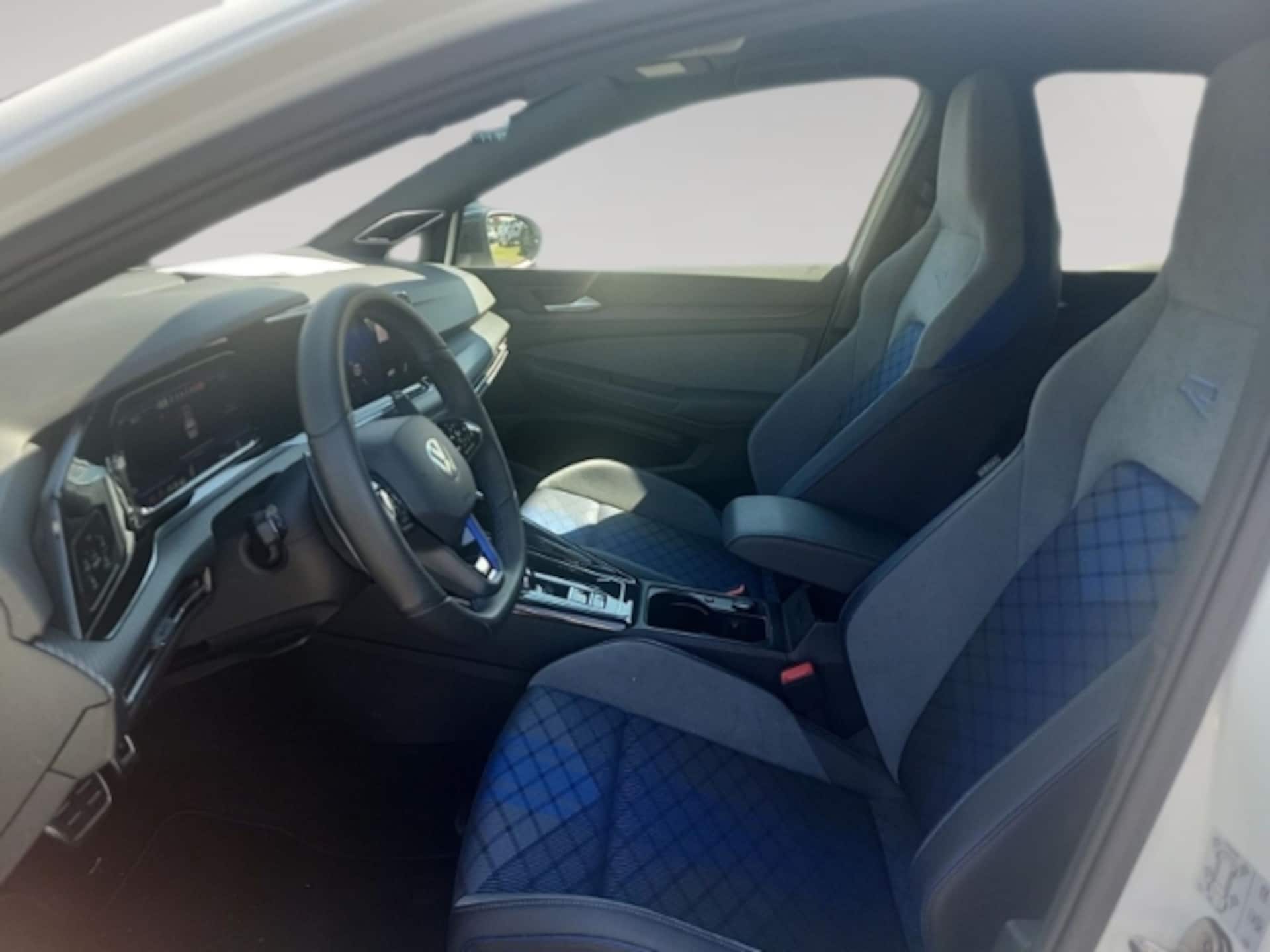 Volkswagen Golf R