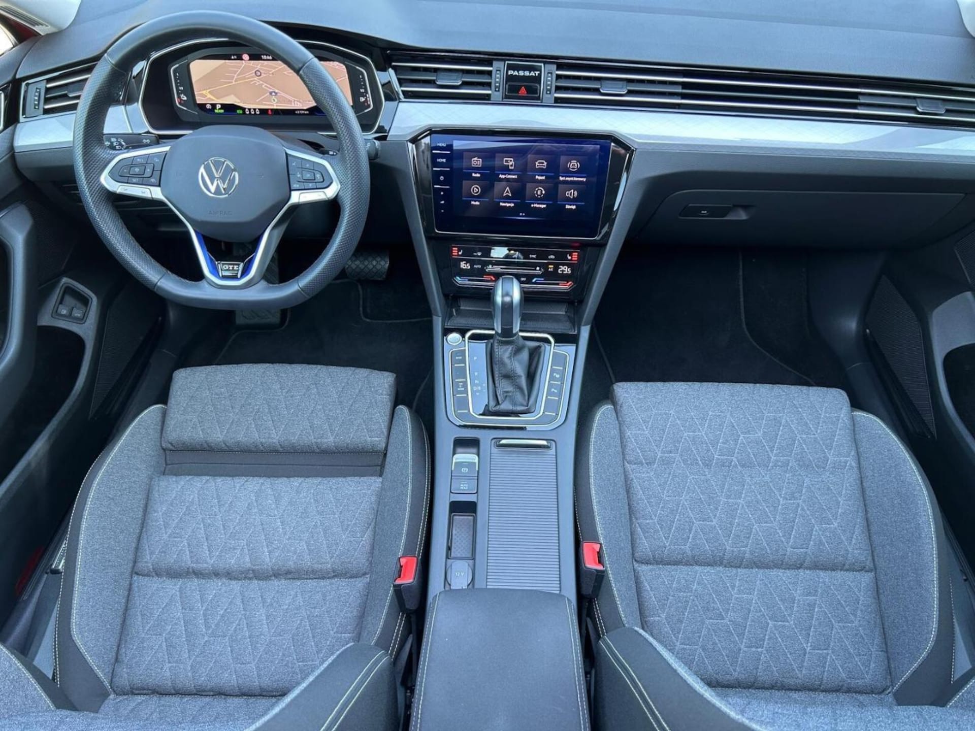 Volkswagen Passat Variant GTE